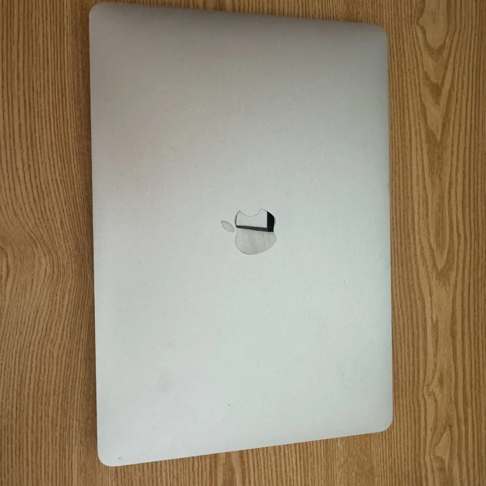 Apple MacBook Silver Laptop with Chiclet Keyboard